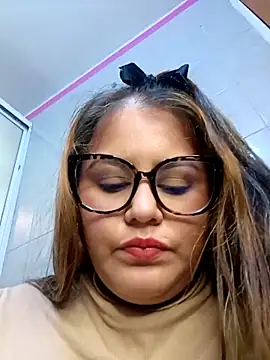 Snapshot of Bonny_rousse01 chatting on 04/25/26, 01:41 Bonny rousse01 online show from 04/25/26, 01:41