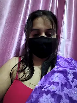 REENA-STRIP online show from 04/28/26, 07:19