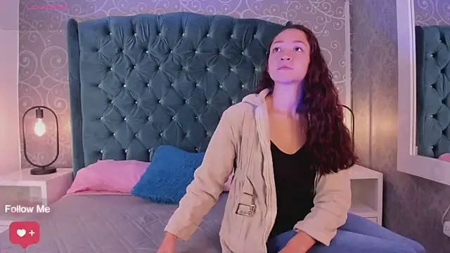 Snapshot of Anthaarr chatting on 05/27/26, 11:29 Anthaarr online show from 05/27/26, 11:29