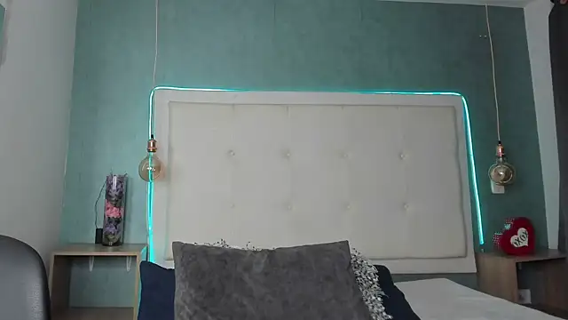 mia gomez7 online show from 06/15/26, 01:46