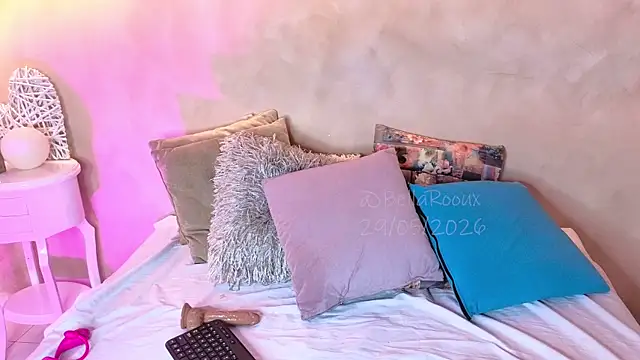 BellaRouxxx online show from 05/29/26, 12:47
