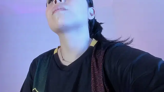 SalomeFire online show from 06/11/26, 04:05