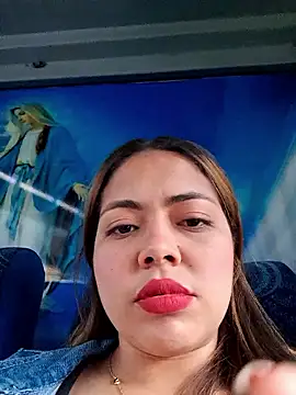 Yelii  online show from 05/02/26, 04:12
