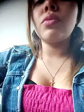 Yelii  online show from 05/11/26, 05:54