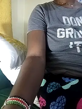 Snapshot of baddyyeye chatting on 03/21/26, 09:29 baddyyeye online show from 03/21/26, 09:29