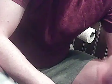 Snapshot of Can_dad chatting on 03/20/26, 03:55 Can dad online show from 03/20/26, 03:55