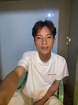 Nguyencuong1999 online show from 06/14/26, 05:26