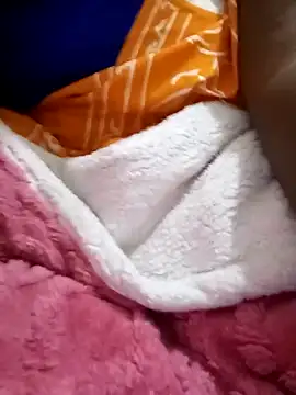 Snapshot of greeshi chatting on 03/24/26, 02:16 greeshi online show from 03/24/26, 02:16