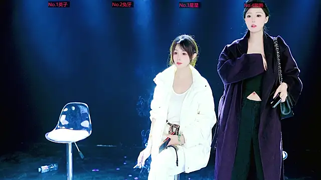 Snapshot of Honey-222 chatting on 03/22/26, 02:20 Honey-222 online show from 03/22/26, 02:20