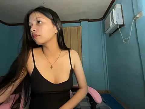 Snapshot of pinay_kitty23 chatting on 07/07/26, 11:25 pinay kitty23 online show from 07/07/26, 11:25