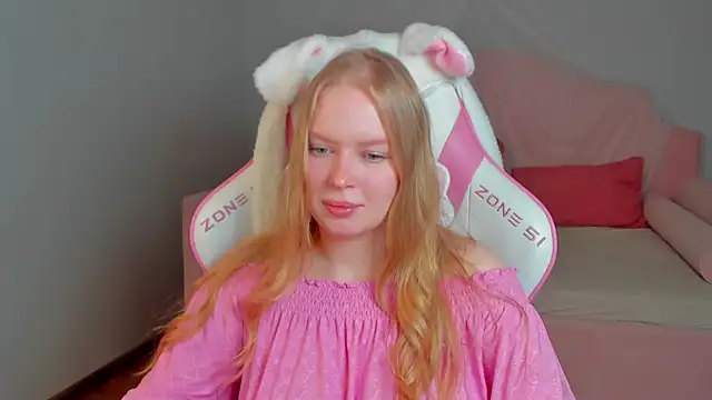 Snapshot of BellaVenatrix chatting on 04/02/26, 08:23 BellaVenatrix online show from 04/02/26, 08:23