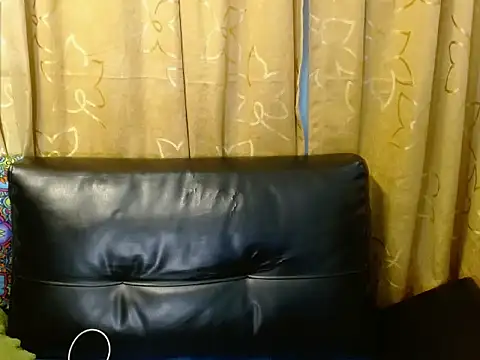 Snapshot of Sofiia_Vega_ chatting on 04/25/26, 04:04 Sofiia Vega online show from 04/25/26, 04:04
