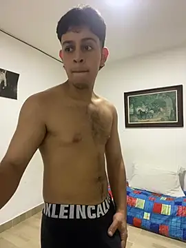 Snapshot of Bruce_hans_ chatting on 03/21/26, 01:21 Bruce hans online show from 03/21/26, 01:21