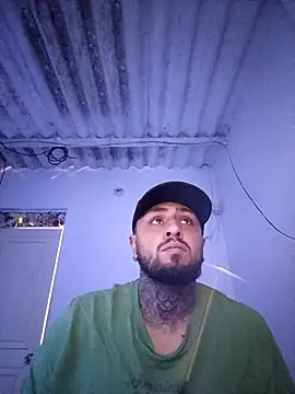 Snapshot of Neanea98 chatting on 03/25/26, 04:57 Neanea98 online show from 03/25/26, 04:57