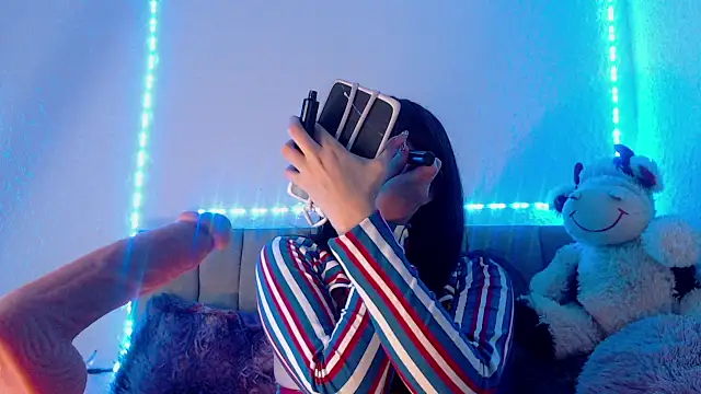 Val Time online show from 06/30/26, 05:36