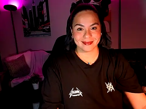 Snapshot of HannaJonns chatting on 03/25/26, 04:40 HannaJonns online show from 03/25/26, 04:40