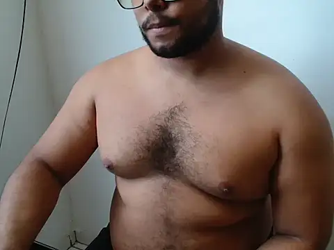 Derick 013 online show from 05/13/26, 05:10
