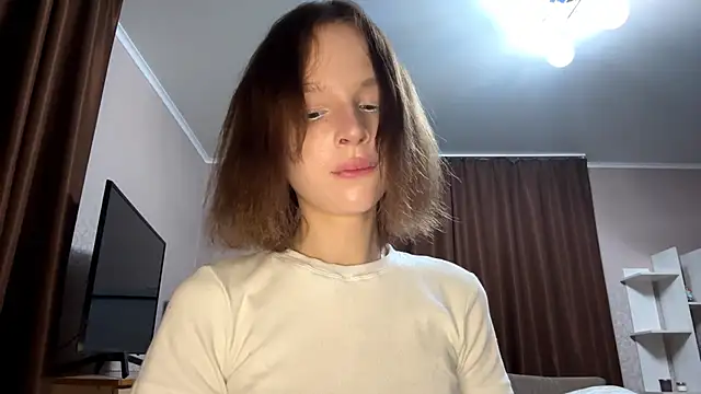 asunanue online show from 04/05/26, 11:02