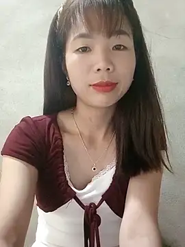 AmyLinee01 online show from 06/11/26, 06:33