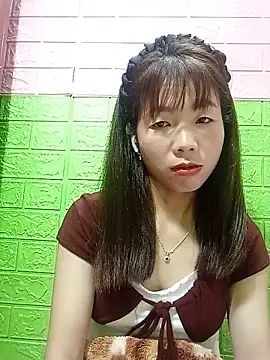AmyLinee01 online show from 06/20/26, 08:33