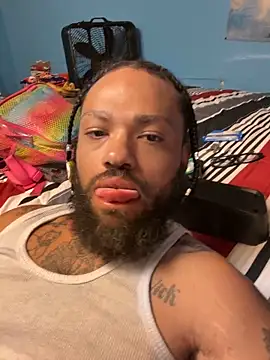 Snapshot of shortdawg70 chatting on 03/22/26, 09:23 shortdawg70 online show from 03/22/26, 09:23