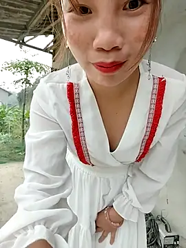 Snapshot of Ruby_Lucy chatting on 04/03/26, 12:30 Ruby Lucy online show from 04/03/26, 12:30