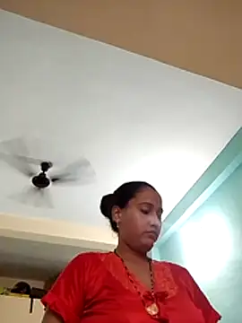 Snapshot of Sexi_roovi chatting on 07/20/26, 01:02 Sexi roovi online show from 07/20/26, 01:02