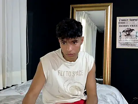 Snapshot of darkritual777 chatting on 03/21/26, 08:34 darkritual777 online show from 03/21/26, 08:34