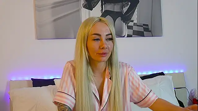 FrancescaGrayy online show from 06/07/26, 07:06