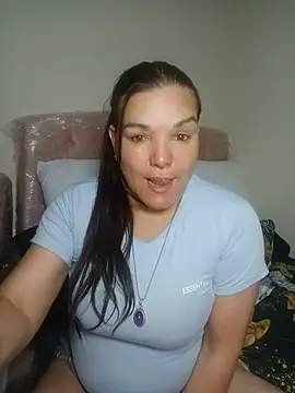 Zuleyka 69 online show from 06/25/26, 10:36