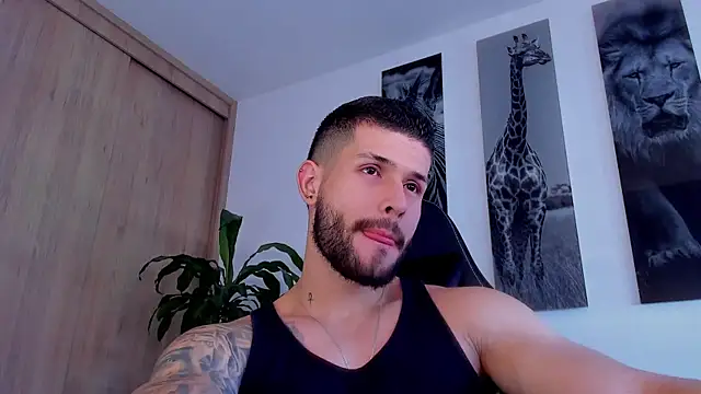 Snapshot of Santos_ramirez1 chatting on 07/24/26, 02:37 Santos ramirez1 online show from 07/24/26, 02:37