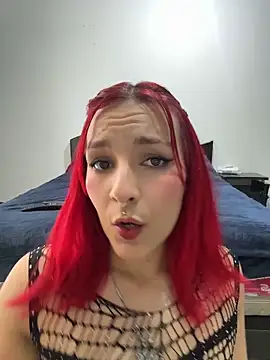 Amelie-RedHoney online show from 05/01/26, 08:02
