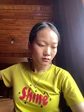 Snapshot of Jolinie chatting on 05/07/26, 06:08 Jolinie online show from 05/07/26, 06:08