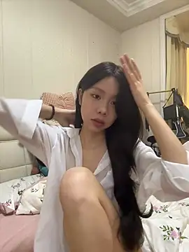 jolie 33 online show from 04/29/26, 01:53