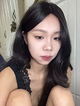 jolie 33 online show from 05/02/26, 11:48