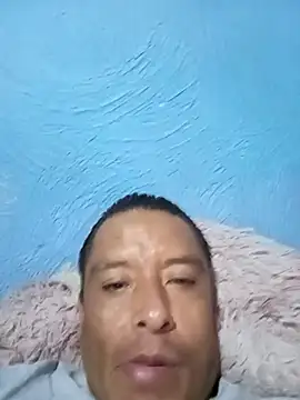 Snapshot of Nestorin123 chatting on 03/24/26, 02:05 Nestorin123 online show from 03/24/26, 02:05