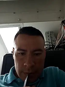 Snapshot of Meliods chatting on 03/24/26, 01:38 Meliods online show from 03/24/26, 01:38