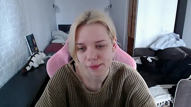 Snapshot of TenderChloe chatting on 04/05/26, 08:55 TenderChloe online show from 04/05/26, 08:55