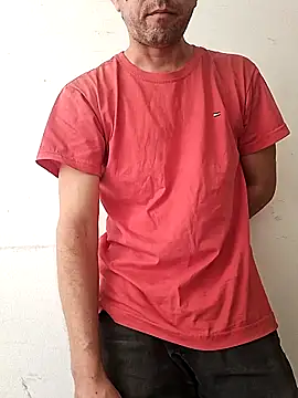 Snapshot of Sueliton2 chatting on 04/01/26, 12:06 Sueliton2 online show from 04/01/26, 12:06