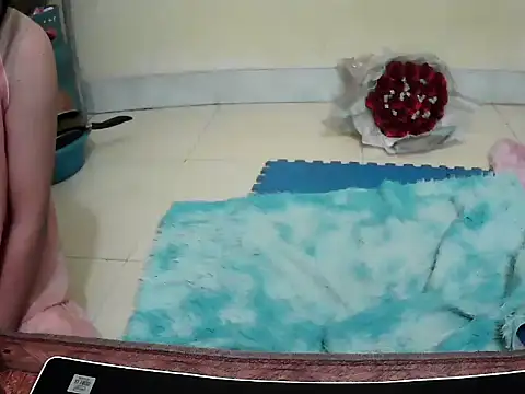 Snapshot of lusa_baby chatting on 03/22/26, 03:37 lusa baby online show from 03/22/26, 03:37