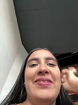 Snapshot of HaileyBiieber chatting on 04/02/26, 11:02 HaileyBiieber online show from 04/02/26, 11:02