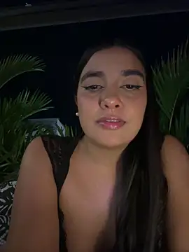 HaileyBiieber online show from 05/15/26, 11:56