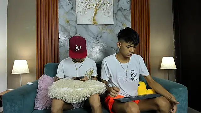 Snapshot of PINKY_BOYS1 chatting on 03/23/26, 01:15 PINKY BOYS1 online show from 03/23/26, 01:15