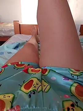 Snapshot of Laisha56 chatting on 04/15/26, 10:21 Laisha56 online show from 04/15/26, 10:21