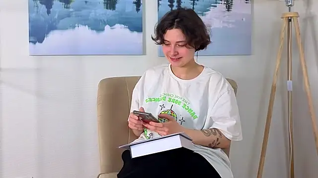 Snapshot of JazminViehman chatting on 03/23/26, 08:07 JazminViehman online show from 03/23/26, 08:07