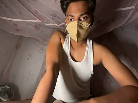 sinner2511 online show from 04/05/26, 08:28