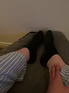 LilouPieds online show from 04/11/26, 10:36