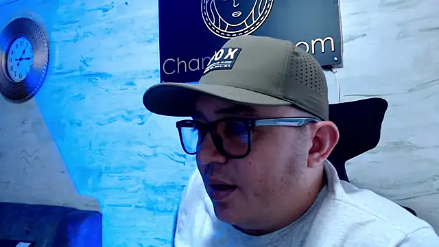 maximo daddy online show from 04/19/26, 06:10