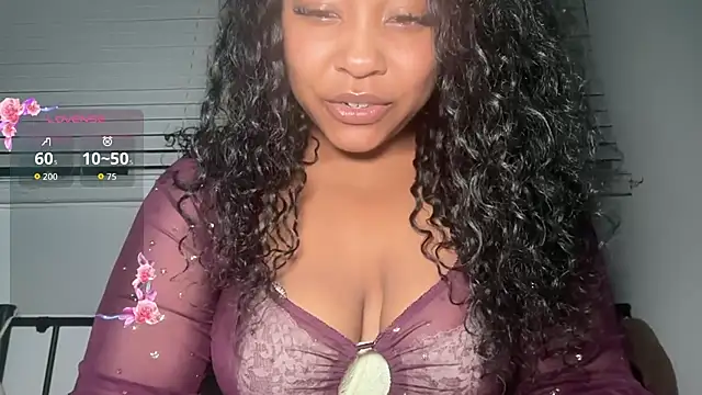 Yourmommysilk online show from 06/28/26, 04:07