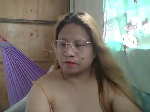 PinayChristine online show from 06/02/26, 02:02